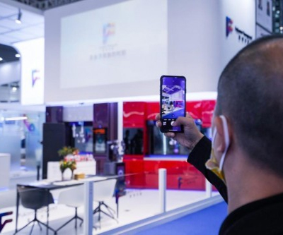 富港万嘉智能厨房系统备受高交会现场观众的关注